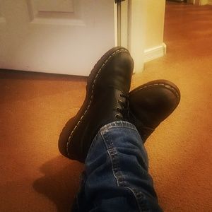 Meet your Posher, Kelli